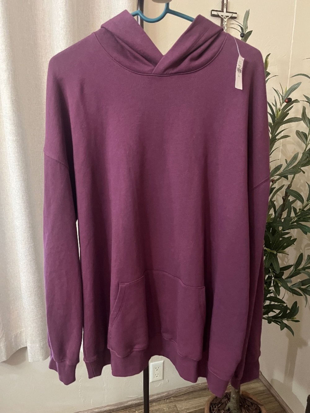 Old Navy Men’s Hooded Sweatshirt Size L Tall